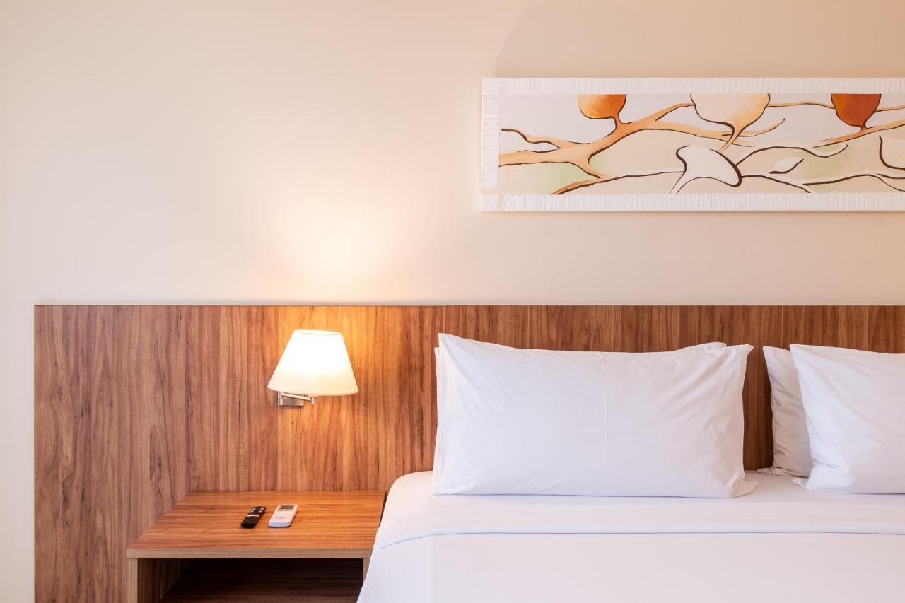 Holiday Inn Manaus By Ihg Exterior photo